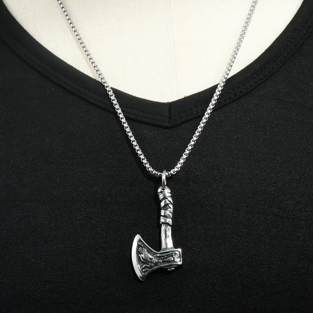 خمر الشمال فايكنغ الذئب وأودين الغراب الفأس قلادة قلادة الشرير شخصية الرجال قلادة الملابس مجوهرات اكسسوارات هدية