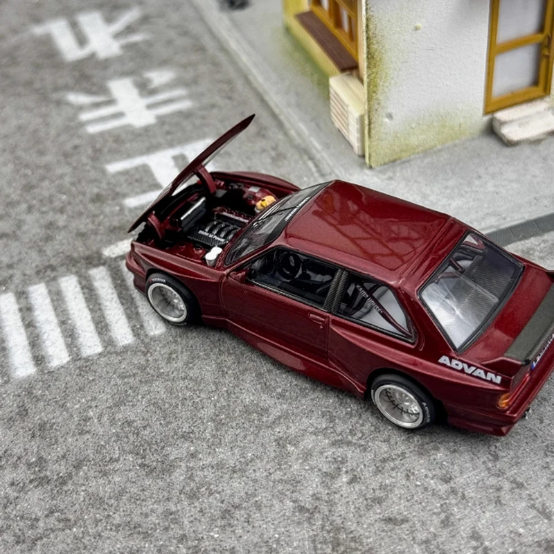 

Kaido House+MINIGT Diecast 1:64 Scale M3 E30 Alloy Car Model Finished Simulation Collection Decoration Gift Static Display