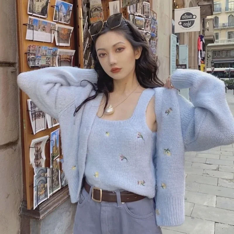 Women's 2023 Autumn and Winter Cardigan Vest Suit Elegant Embroidery Floral V-neck Sweater Long Sleeve Fashion Two-piece Suit