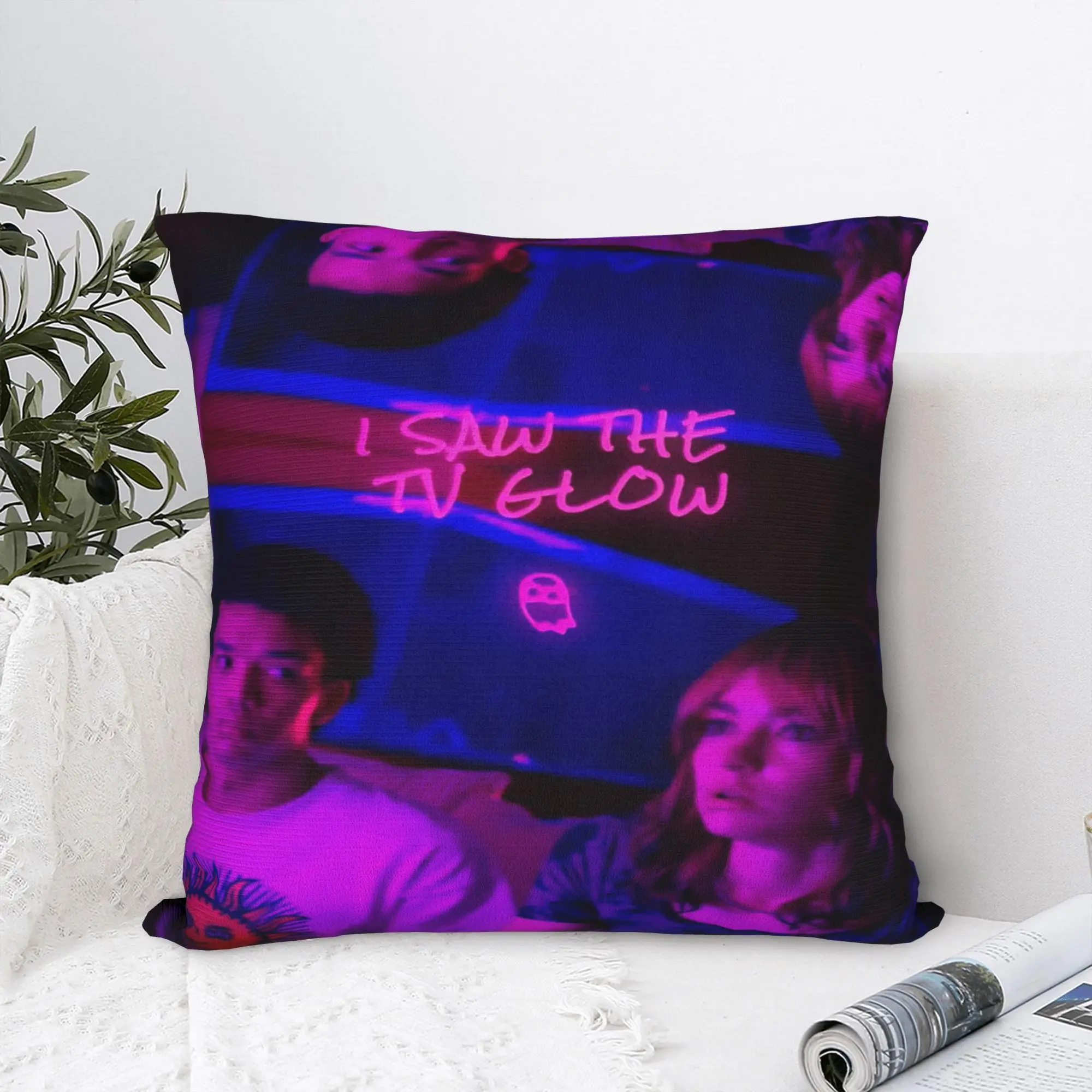 Stylish Bed I Saw The TV Glow  Decorations Pillowcases Merch  Pillow Covers Square Multi Size