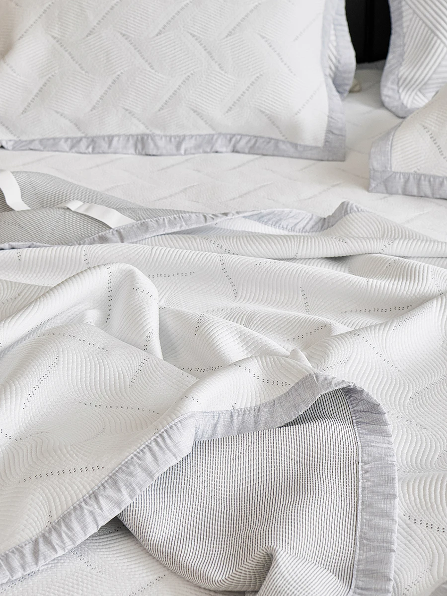 tappetino-rinfrescante-in-seta-ghiacciata-15m-18m-20m-estivo-lavabile-in-lavatrice-doppia-misura-sensazione-di-freddo-tappetino-da-letto-con-motivo-a-onde-in-fibra-di-poliestere