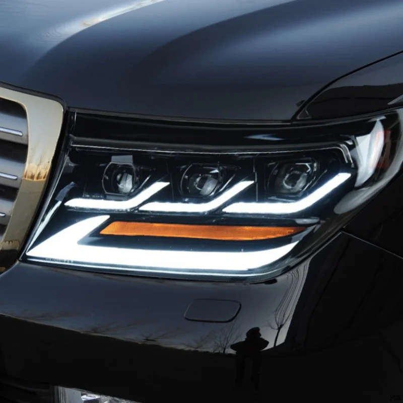 Suitable for 07-15 Toyota Headlight Assembly Land Cruiser Modified LED Lens Daytime Running Light Turn