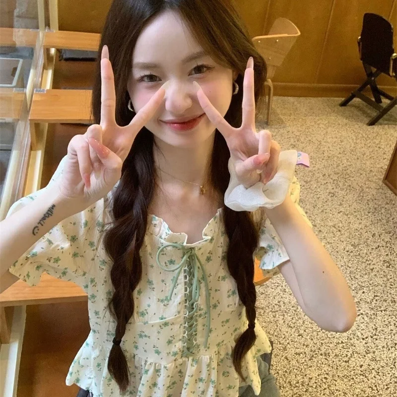 

Short Sleeve Shirts Womens Lace Patchwork Pintuck Cropped Shirt Party Sweet Feminine Artistic Statement Student Youthful Trendy