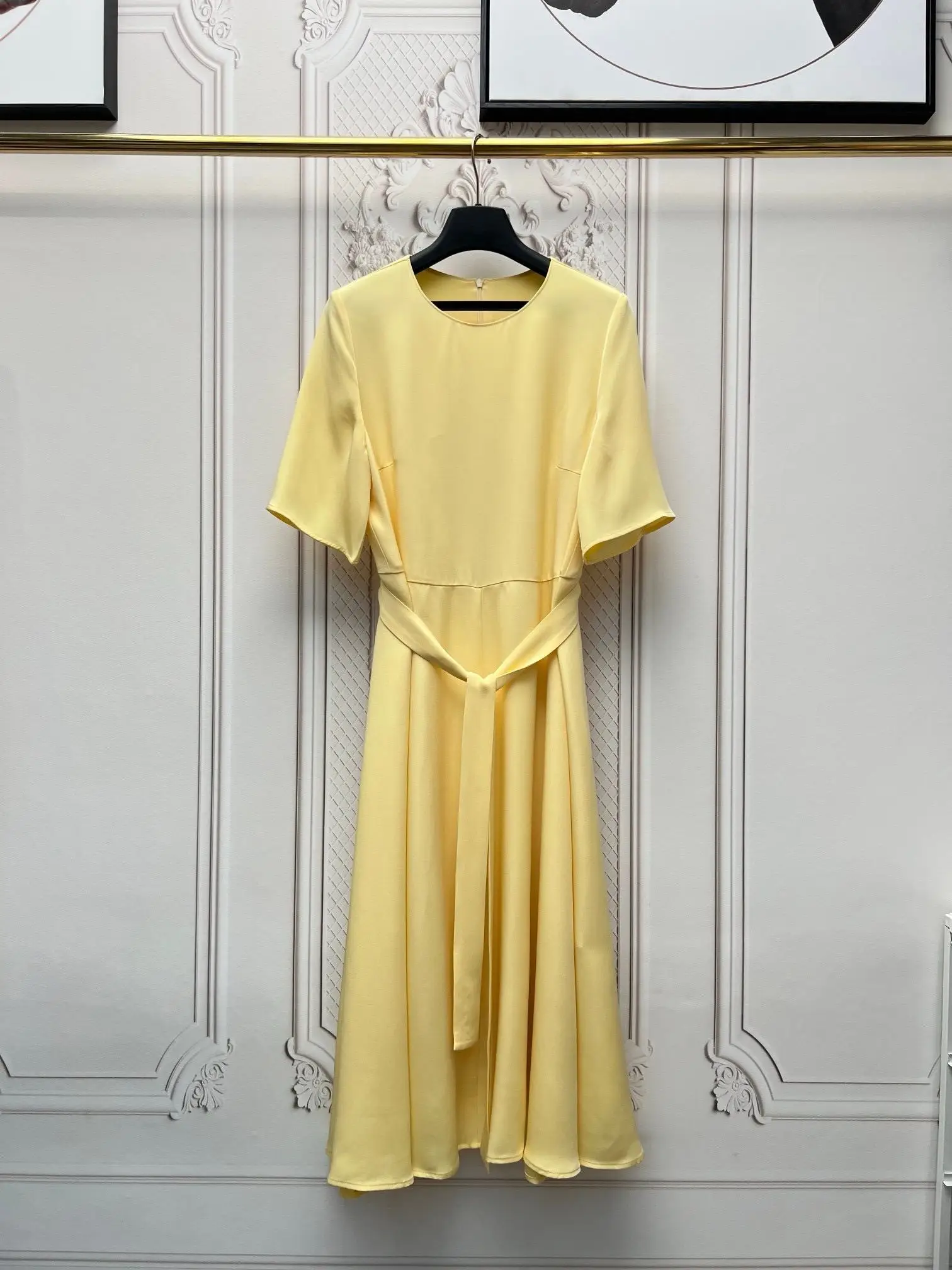 

Hot Sale 2026 French Luxury Real Silk Yellow Dress Women Elegant Waist Tie A-line Slimming Dresses Summer Casual Medium Long
