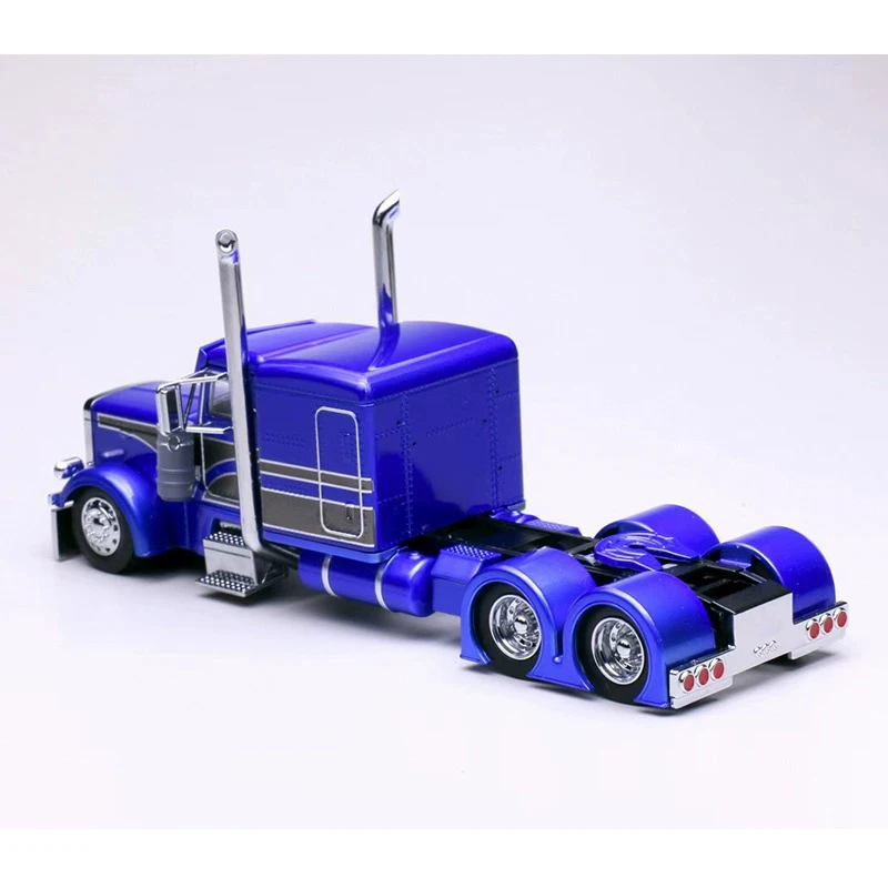 

596 Model 1/64 Scale CLASSIC PETERBILT 379 Trailer Head Alloy Car Model Ornament Souvenir Display Collection Hobby Gift