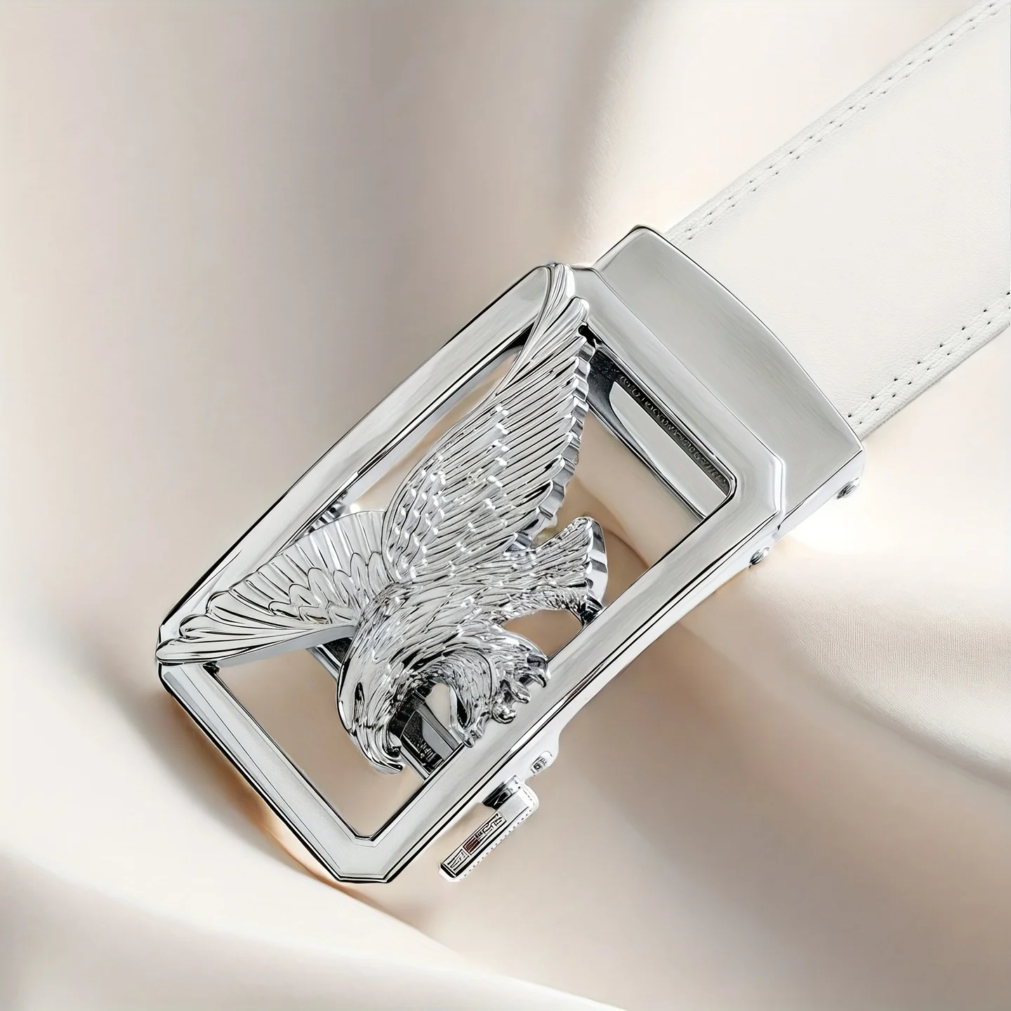 Men's White Automatic Buckle Belt with Golden-Tone Metallic Eagle Design - Stylish Faux Leather Business, Casual Belt for Men