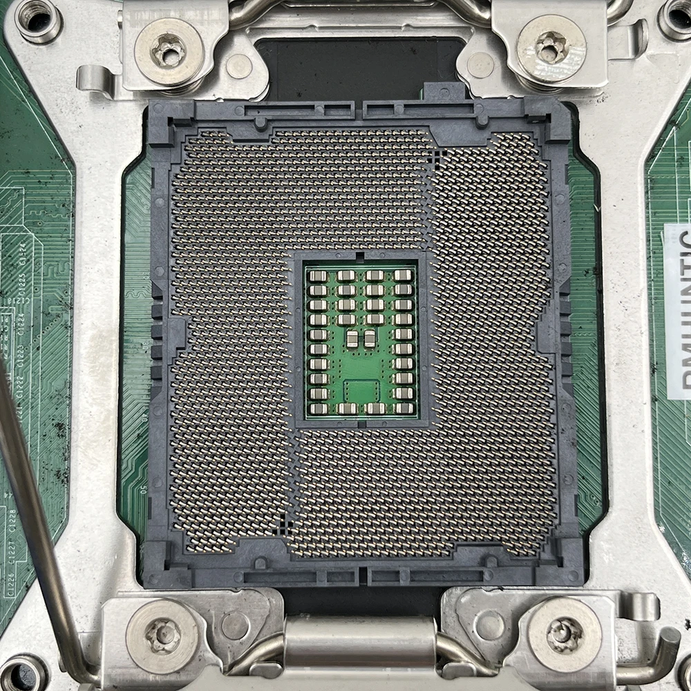X9DRL-3F LGA 2011 C606 DDR3 Xeon E5-2600 and E5-2600 v2 Family PCI-E 3.0 2-Way Server Motherboard