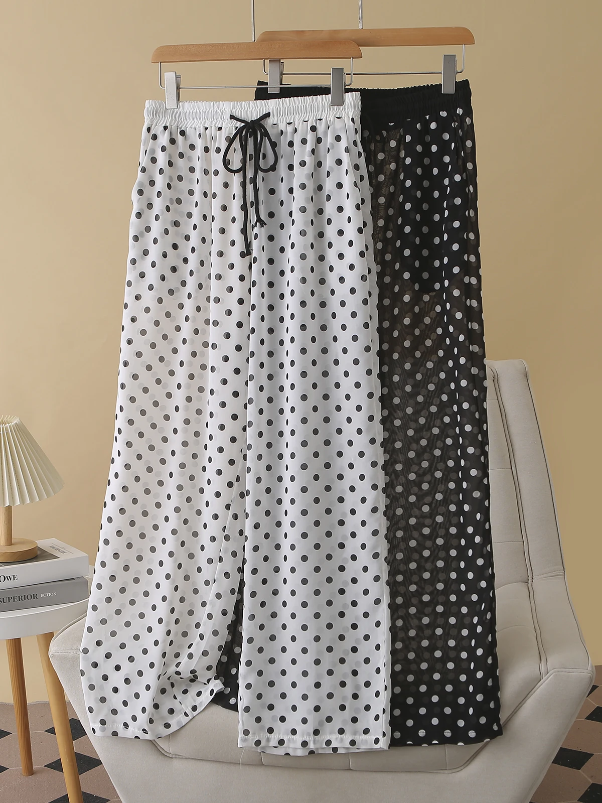 

Fashionable Polka Dot Wide Leg Pants High Waist Loose Casual Straight Cut Long Trousers for plus Size Women Summer 2025