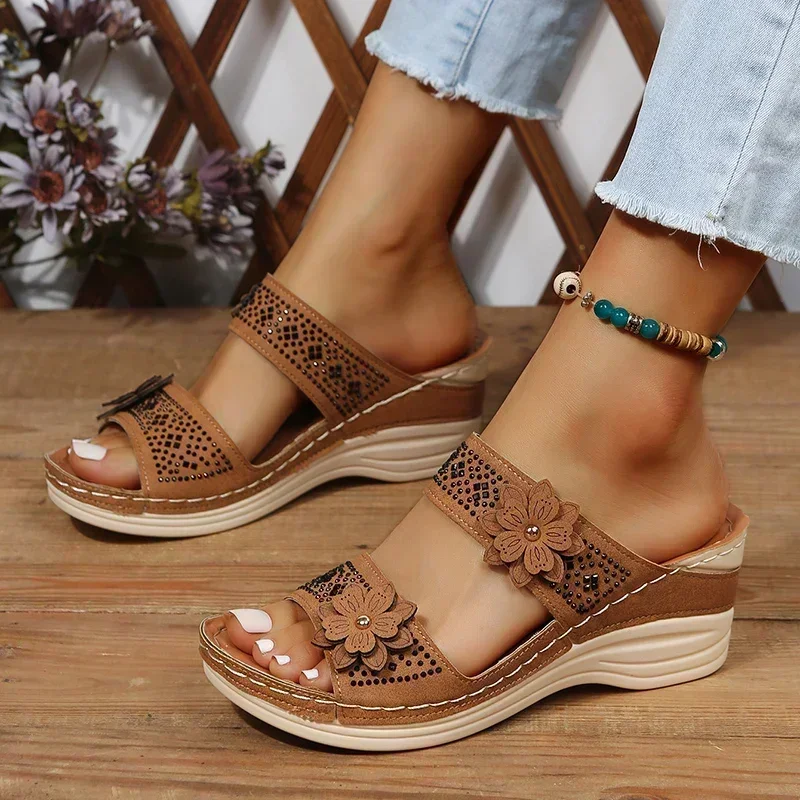 2024 Summer Casual Floral Wedge Sandals Women's Slippers Large Size Women Shoes Retro Roman Thick Soled Women Sandals