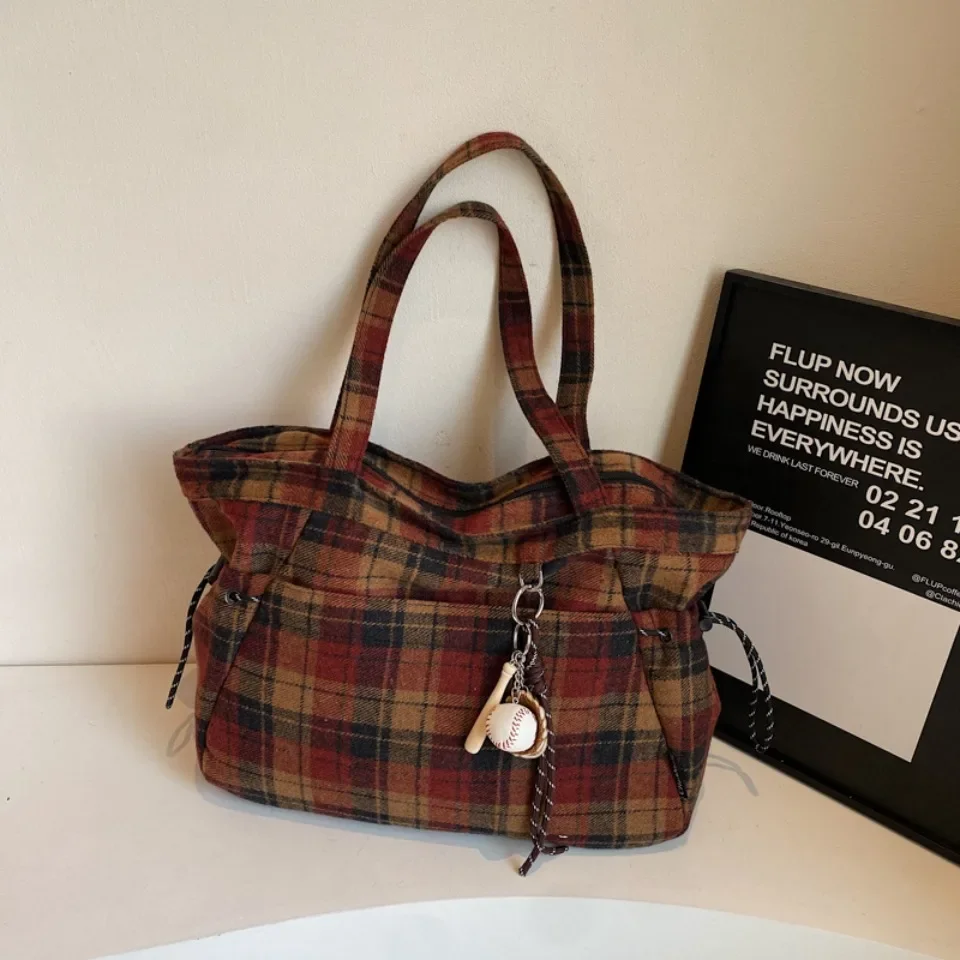 

Woolen Plaid Retro Large Capacity Bag Women's Autumn and Winter New Tote Bag College Style Casual Versatile Shoulder Bag Tote