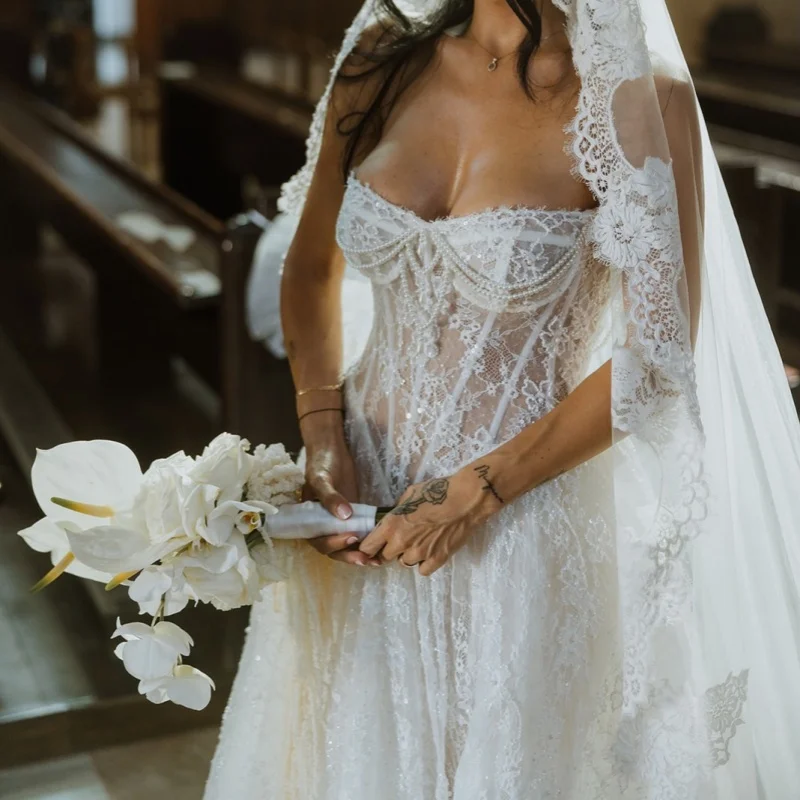 Lace White Elegant Sweetheart Ball Gown Glitter Crystal Floral Pearl Decal Wedding Dress With Decoration Bridal Gowns Customized