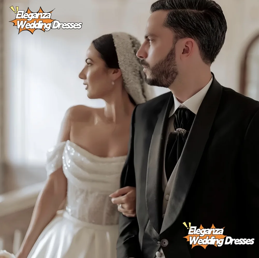 Customized Retro Shiny Wedding Dress Sexy Off Shoulder Tight corset A-line Princess Bridal Dress Shiny Fluffy Wedding  Dress