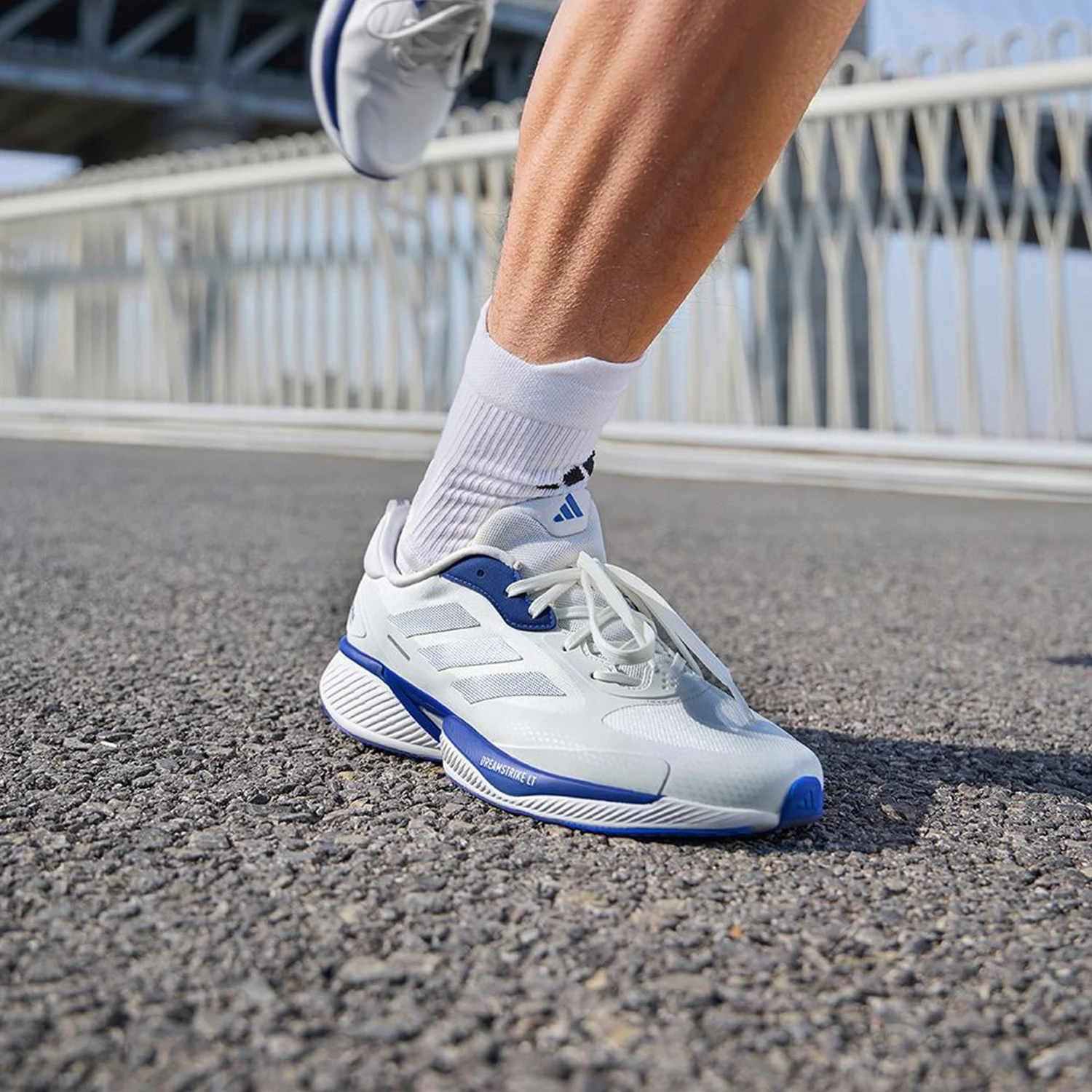 

adidas Genuine SUPERNOVA ETERNO Unisex Running Shoes JR5362