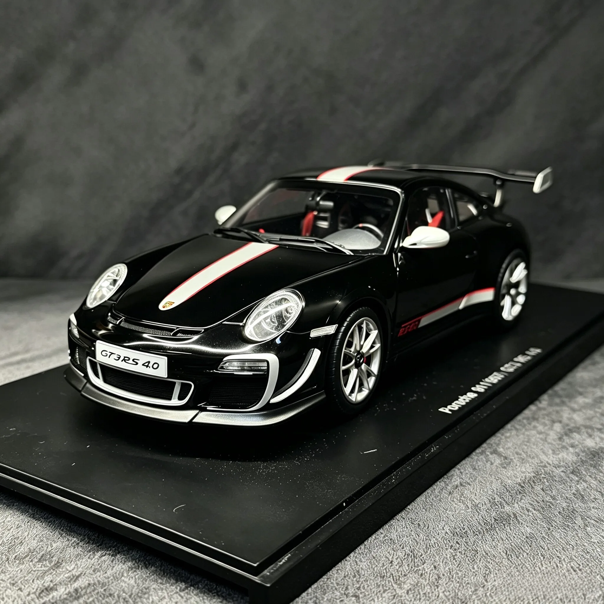Autoart 1:18 997 GT3RS 4.0 Black Simulation Limited Edition All Open Alloy Metal Static Car Model Toy Gift