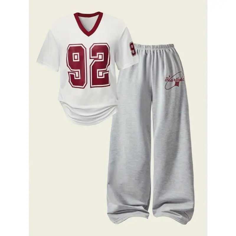 

New 2026 Women's Sportswear Set Casual T-irt And Sport Pants Suit Autumn Season Seven Sve Length No Brand