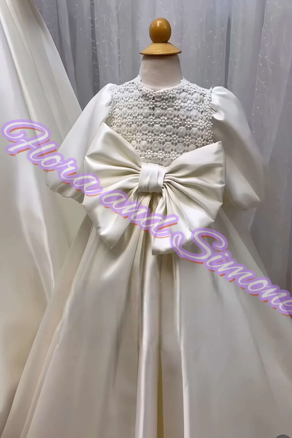 فساتين فتاة بيضاء أنيقة مخصصة بأكمام منتفخة فستان فتاة الزهور لثوب السهرة وحفلات الزفاف والاحتفالات العطلات #1