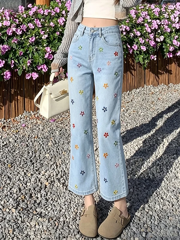 

Summer 2026 High Waist Embroidered Floral Design Bell Bottom Jeans Women's Slimming Casual Nine Point Pants Fashionable Ladies