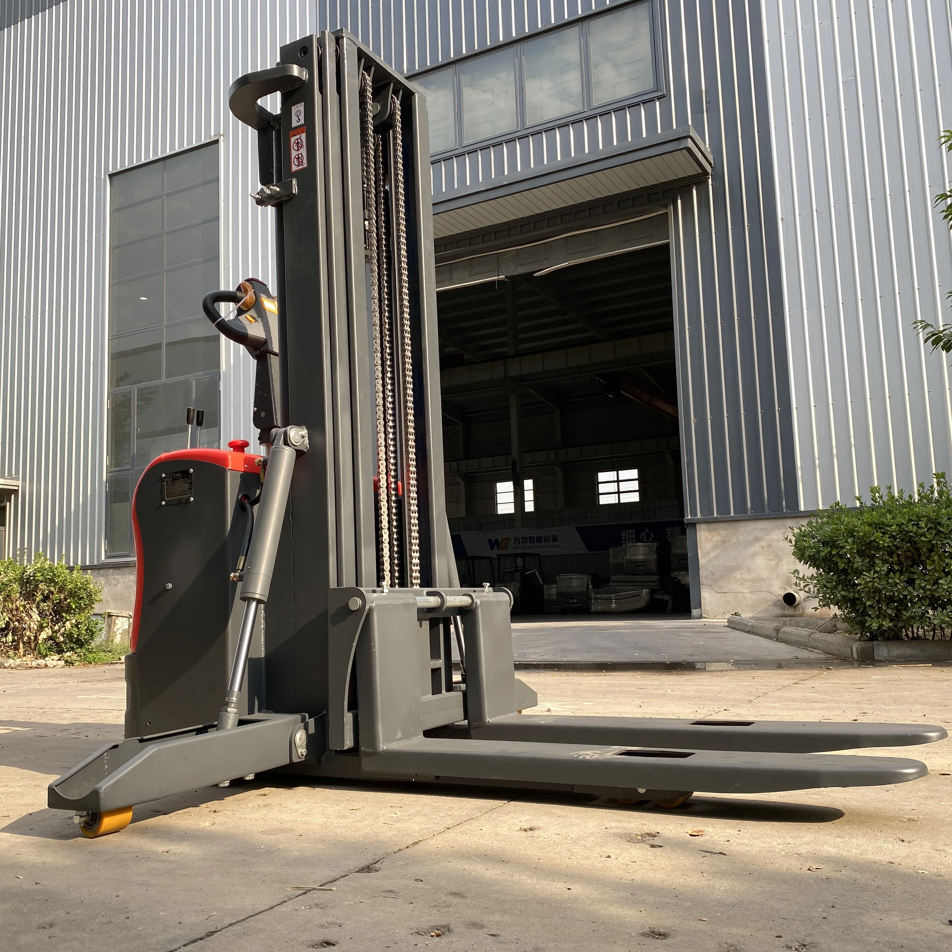 CE ISO Electric Fork Lifter 1.5ton 2ton Electric Forklift Stacker 3ton 5ton Full Electric Pallet Stacker Light Goods Stacking