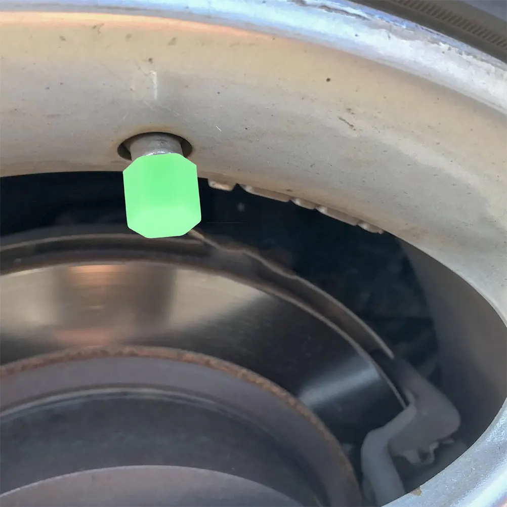 20 قطعة ليلة توهج العروة الجوز يغطي سيليكون عجلة السيارة العروة المكسرات حماية قبعات سداسية عجلة الجوز غطاء ل محور إطارات السيارة