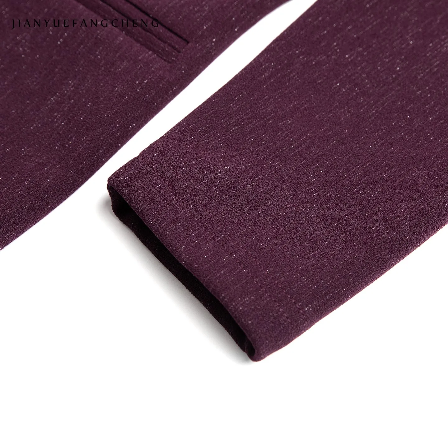 เสื้อเบลเซอร์ถักไหมพรมสีม่วง คอวี ทรงสั้น สไตล์วินเทจ สำหรับผู้หญิง แต่งลายดอกไม้ ช่วยพรางหุ่น กระชับเอว ทรงเข้ารูป