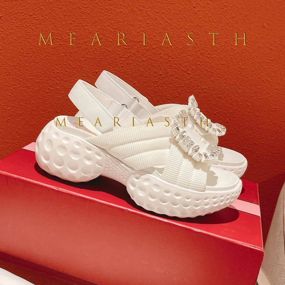 أحذية النساء Size35-41 الصنادل الكريستال سوبر عالية الكعب المفتوحة تو منصة مسطحة مضخات مطوي أحذية مصممين Zapatillas De Mujer