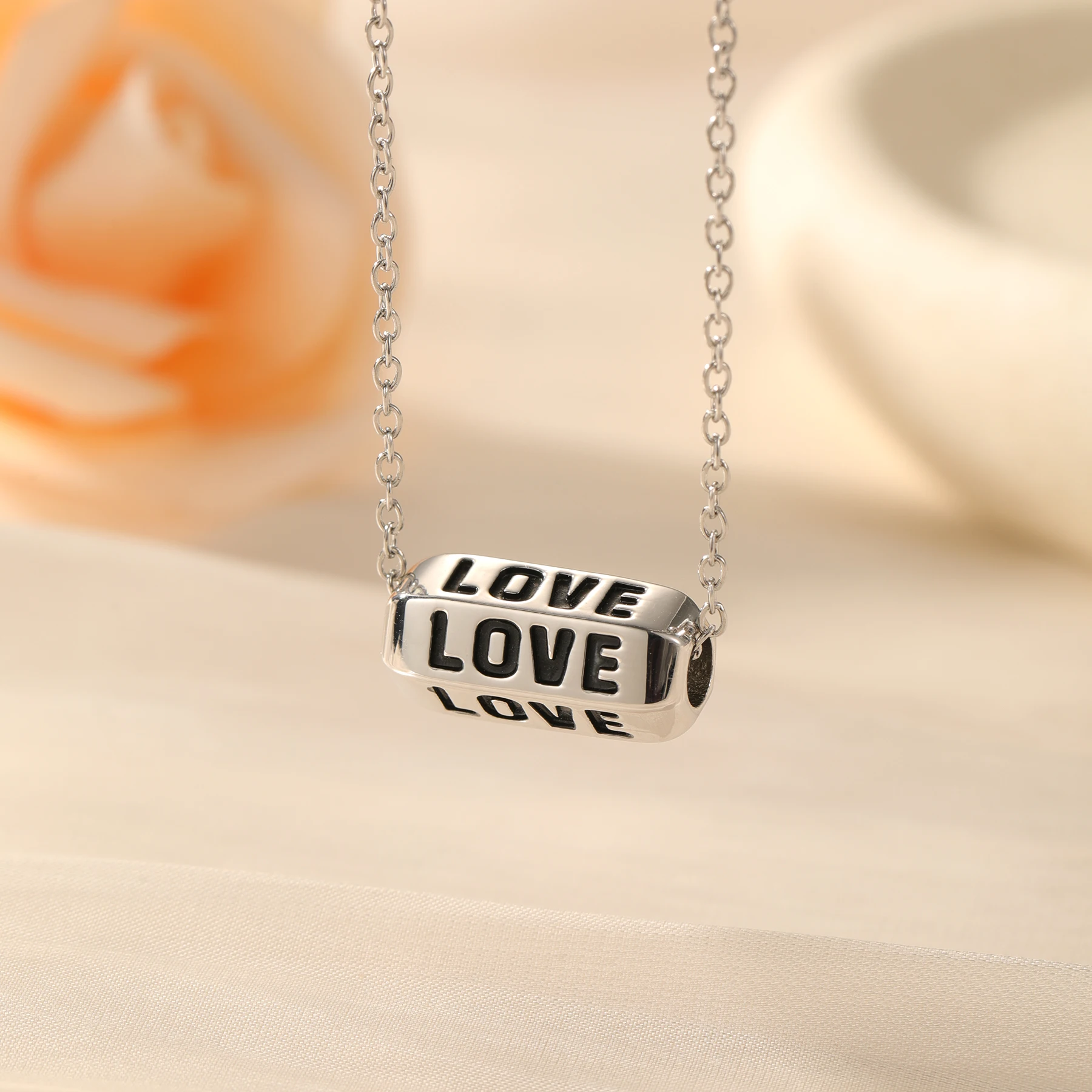 

Love is All Around Necklace Love Spinner Necklace Black Enamel Letter Pendant 3D Luxury Jewelry Valentine's Day Gift for Men