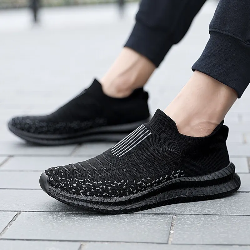 Men Shoes Breathable Men\'s Sneakers Comfortable Running Shoes Tenis Outdoor Slip On Walking Sneakers Sock Jogging Shoes