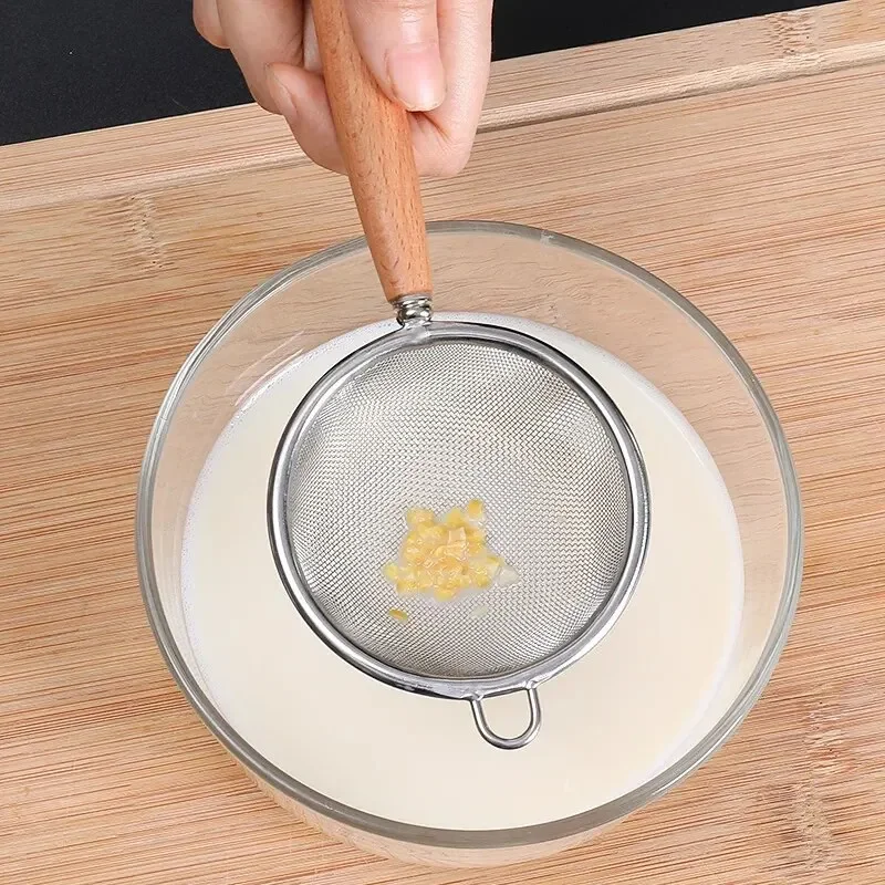304 Stainless Steel Mesh Filter Spoon with Wooden Handle Flour Filter Spoon Household Kitchen Fried Food Filter Oil