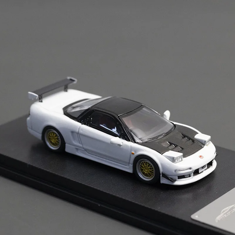 Diecast 1:64 Scale MC Model Collect Honda NSX White Carbon Cap Alloy Car Model Collectible Toy Gift Souvenir Display Ornament