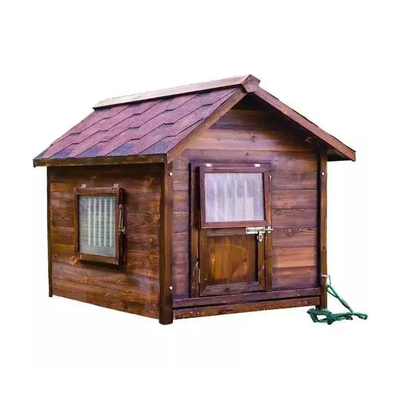 Outdoor embalming wooden dog house