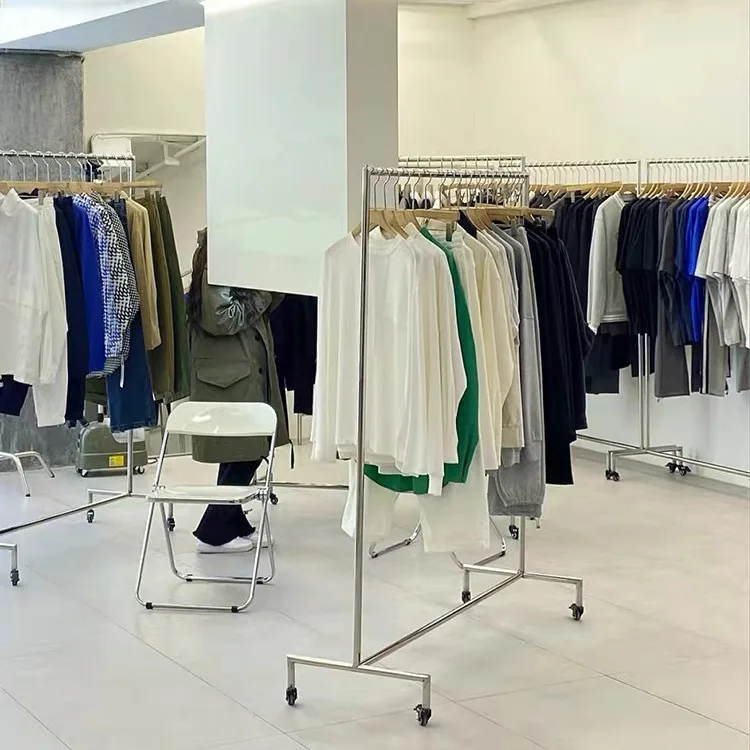 Straight bar square clothing store display rack Nakajima display rack