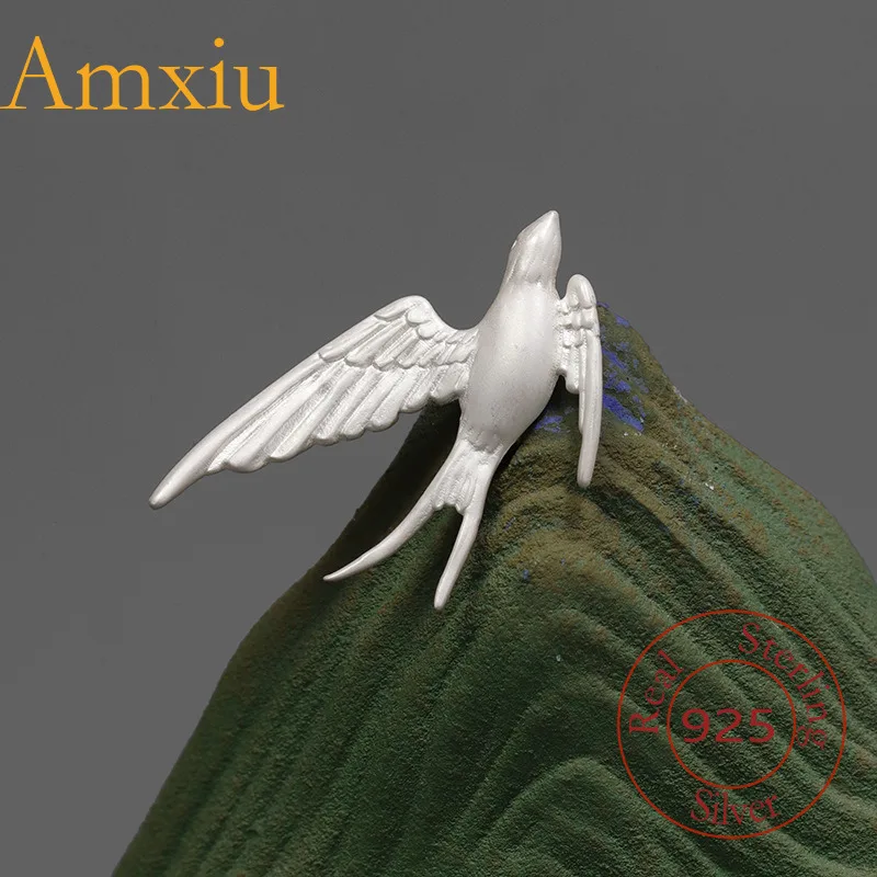 Amxiu Sterling Silver 925 New Chinese Style Natural Series Flying Swallow Brooch Artistic Niche Design Elegant Commuting