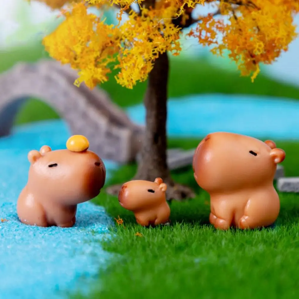 Resin Cartoon Capybara Statue Pink Accessories Miniature Capybara Figurines Fairy Garden Scene Model Mini Animals Figurine