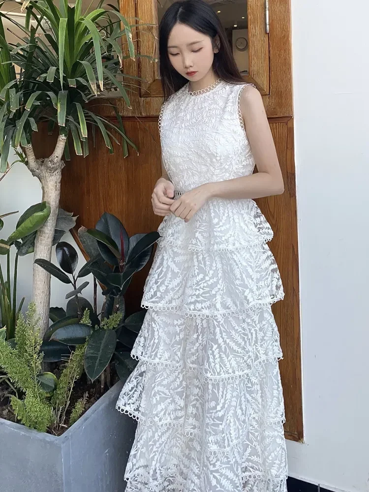 New Fashion Runway Summer Dress 2023 For Women's Bright Embroidered Mesh Vacation Dress Ladies Sleeveless Cake Dresses