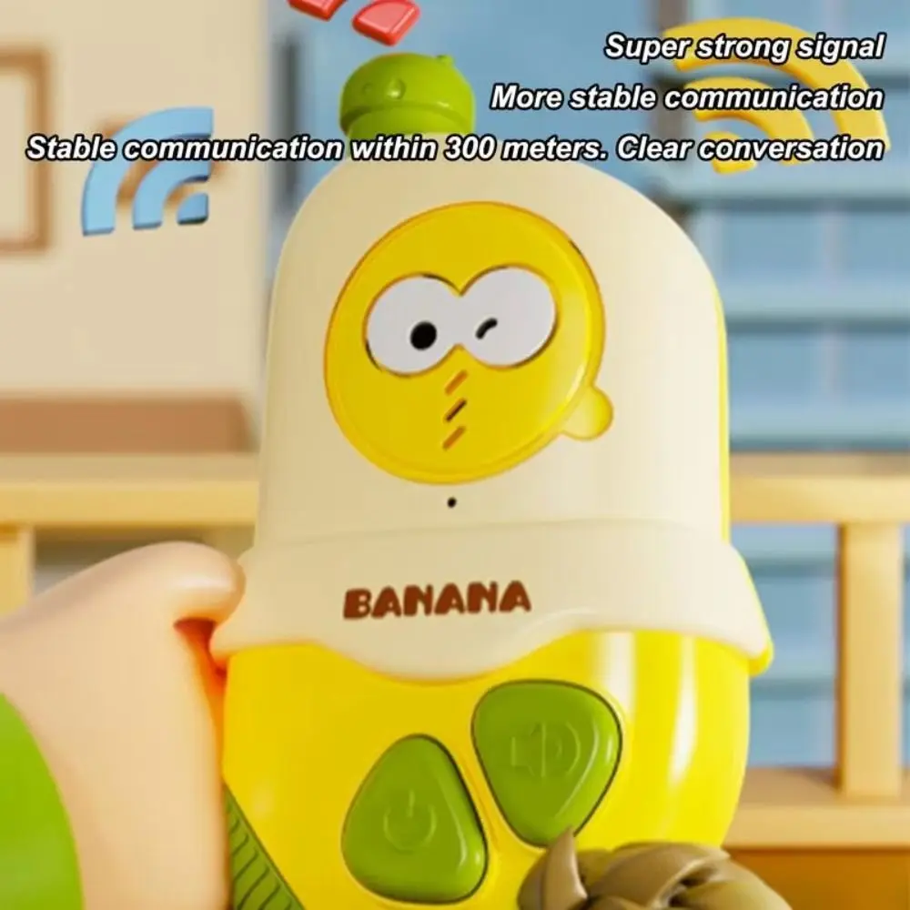 วิทยุสื่อสารแบบพกพา 2 ชิ้น รูปทรงกล้วย สำหรับตกแต่งรถยนต์ วิทยุสื่อสารขนาดเล็กแบบมือถือ ดีไซน์สร้างสรรค์ ไม่มีรังสี วิทยุสื่อสารระยะไกล