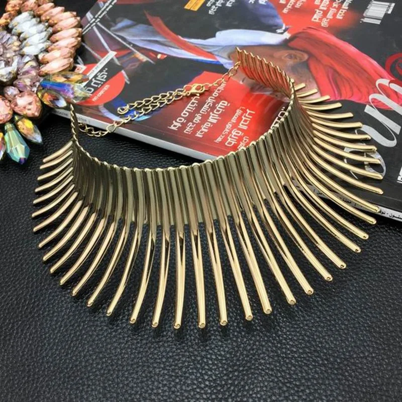 قلادة ABQR النسائية الأفريقية الكبيرة على الطراز الهندي مصنوعة من خليط معدني كبير الشوكة وياقة على شكل ذهبي #4