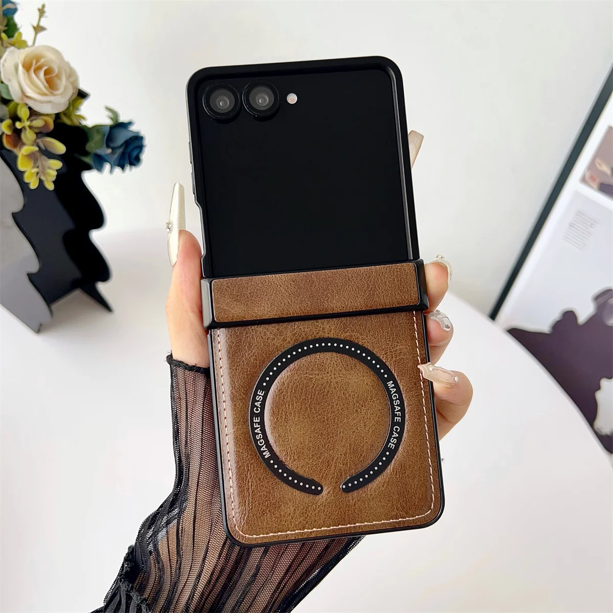 Für Samsung Galaxy Z Flip 8 7 Handyhülle PU-Leder Magnetische Kabellose Ladefunktion Schutzhülle für Z Flip 7 FE 6 5 4 Schale