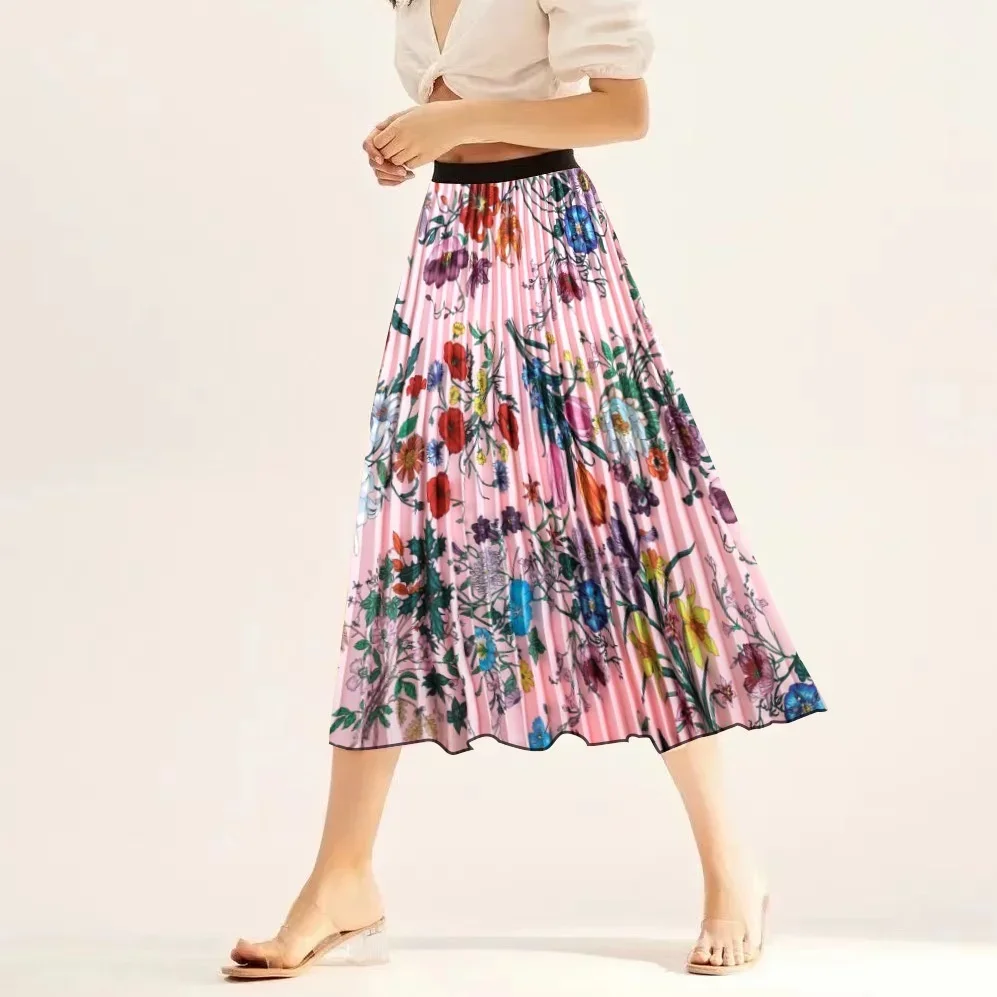 Women's skirt Bright colors and stylish prints combine with women's pleated skirts