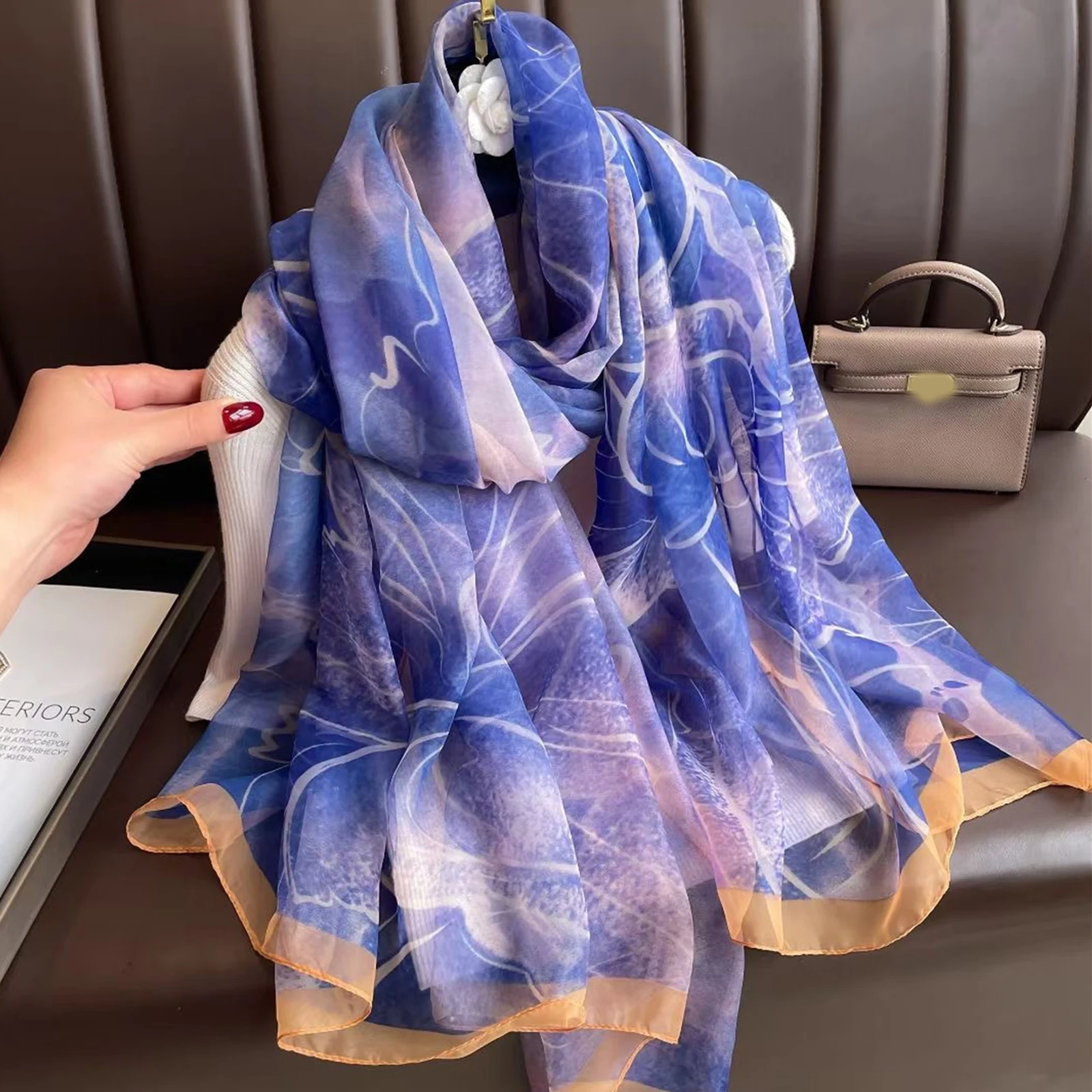 Fashion Satin Finish Sunscreen Scarves Female 185X135CM Style Beach Towel Luxury Dustproof Big Bandanna Popular Print Silk Shawl