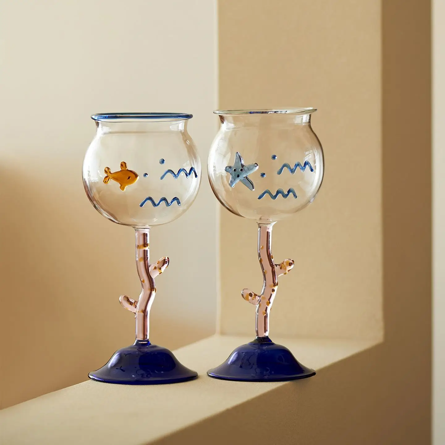 

Blue Starfish High Footed Cups, 3D Ocean Fish Creative Wine Glasses, High-value Whiskey Glass, Bar Party Accessory Glass Cup