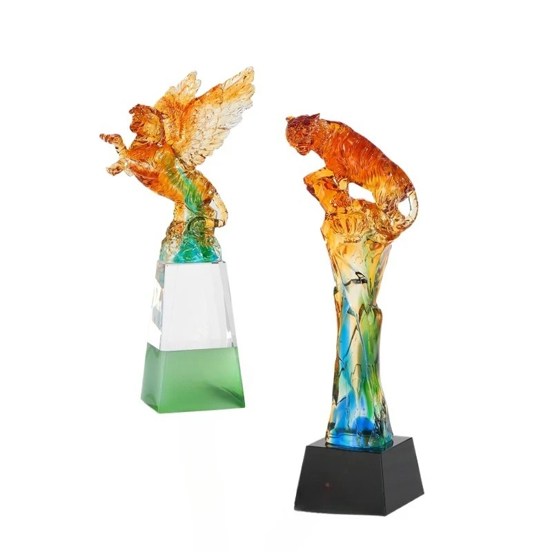 Year of the Tiger Glazed Crystal Trophy Enterprise Team Annual Meeting Excellent Employee Honor Award Souvenir