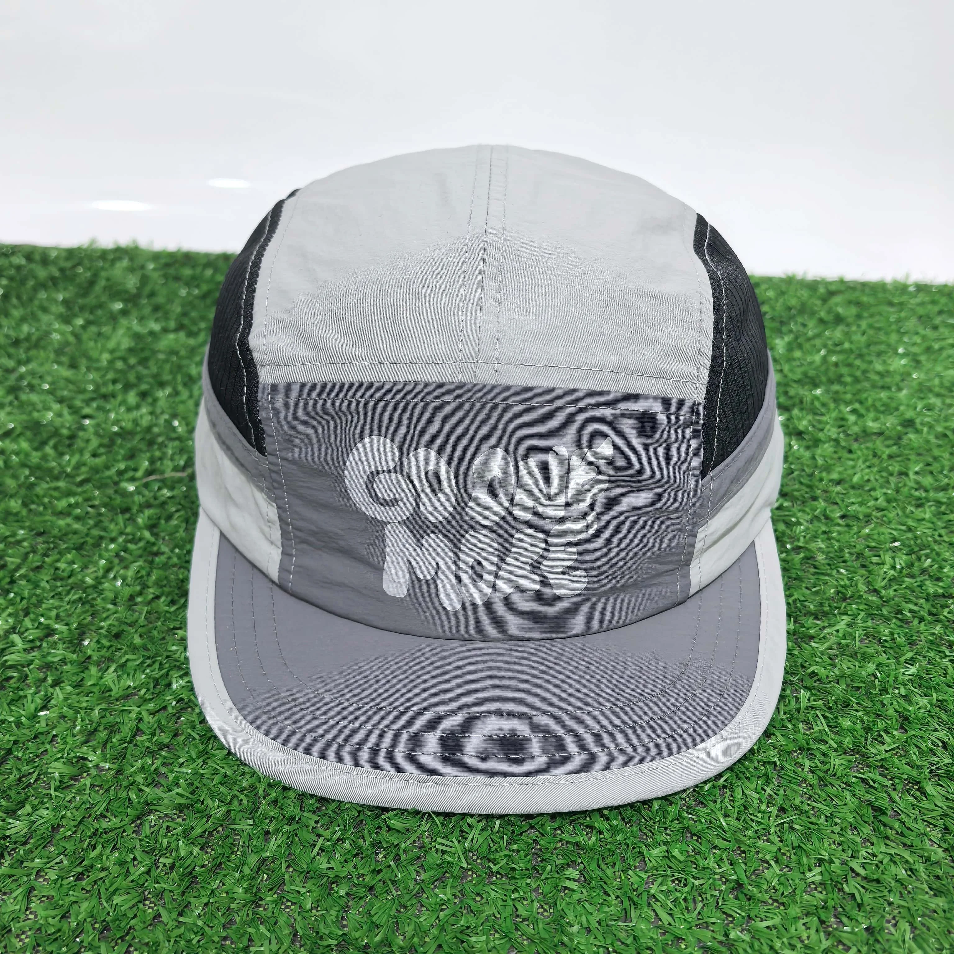 Bestseller GO ONE MORE Buchstaben-Print 5-Panel-Kappe Schnell Trocknende Mesh-Splicing Baseballkappe Outdoor-Sport Laufmützen für Männer und Frauen – Detail 1