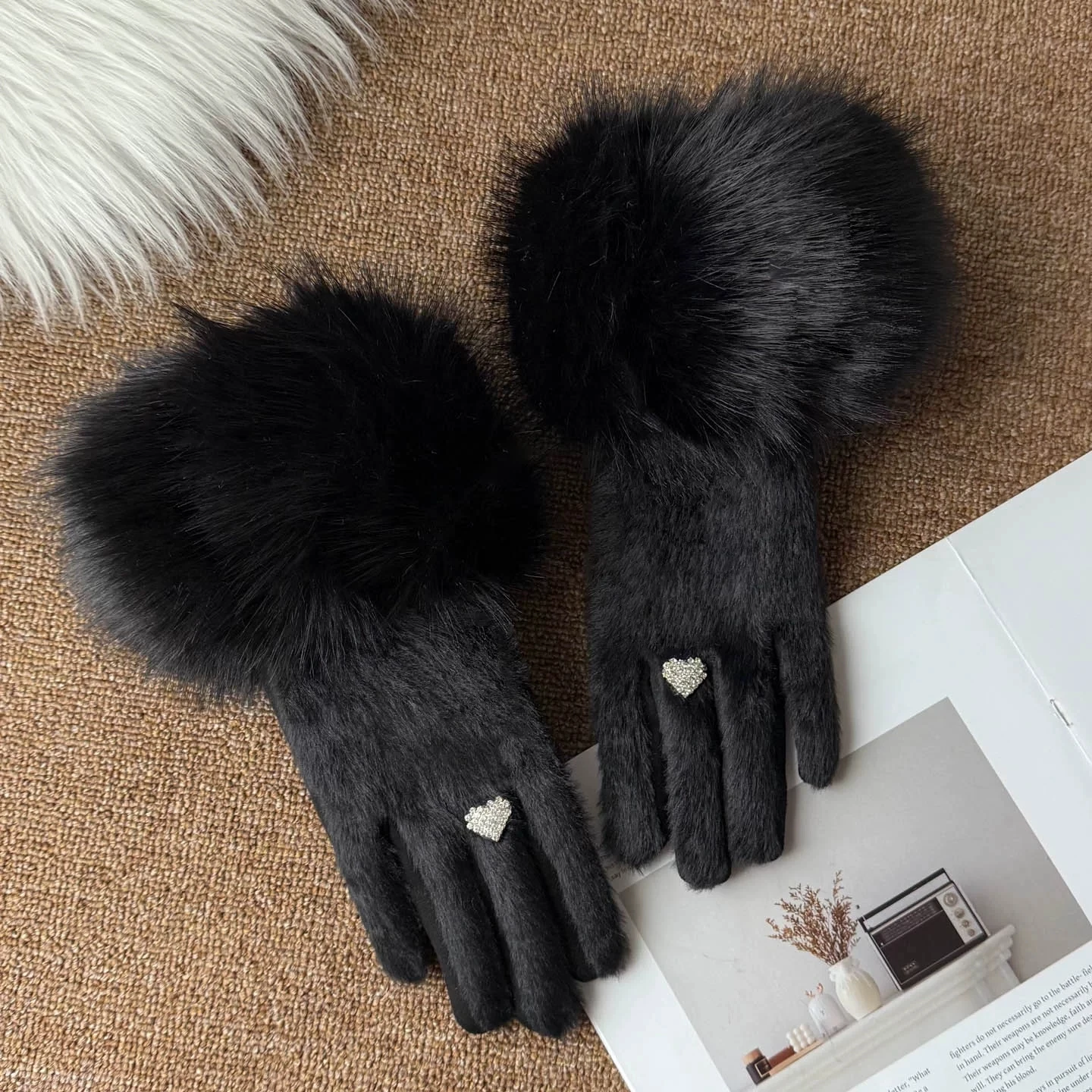 Double warm Women's Gloves with Removable Big Fur Cuff Thick Fleece Winter Full Finger Gloves for Outdoor Driving Gloves