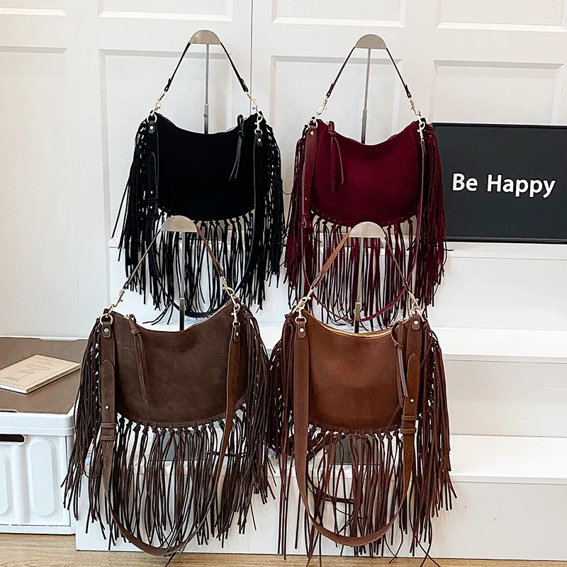 

Retro Tassel Crossbody Bag for Women Large Capacity Fashionable Shoulder Armpit Bag Casual Versatile Women's Accessory