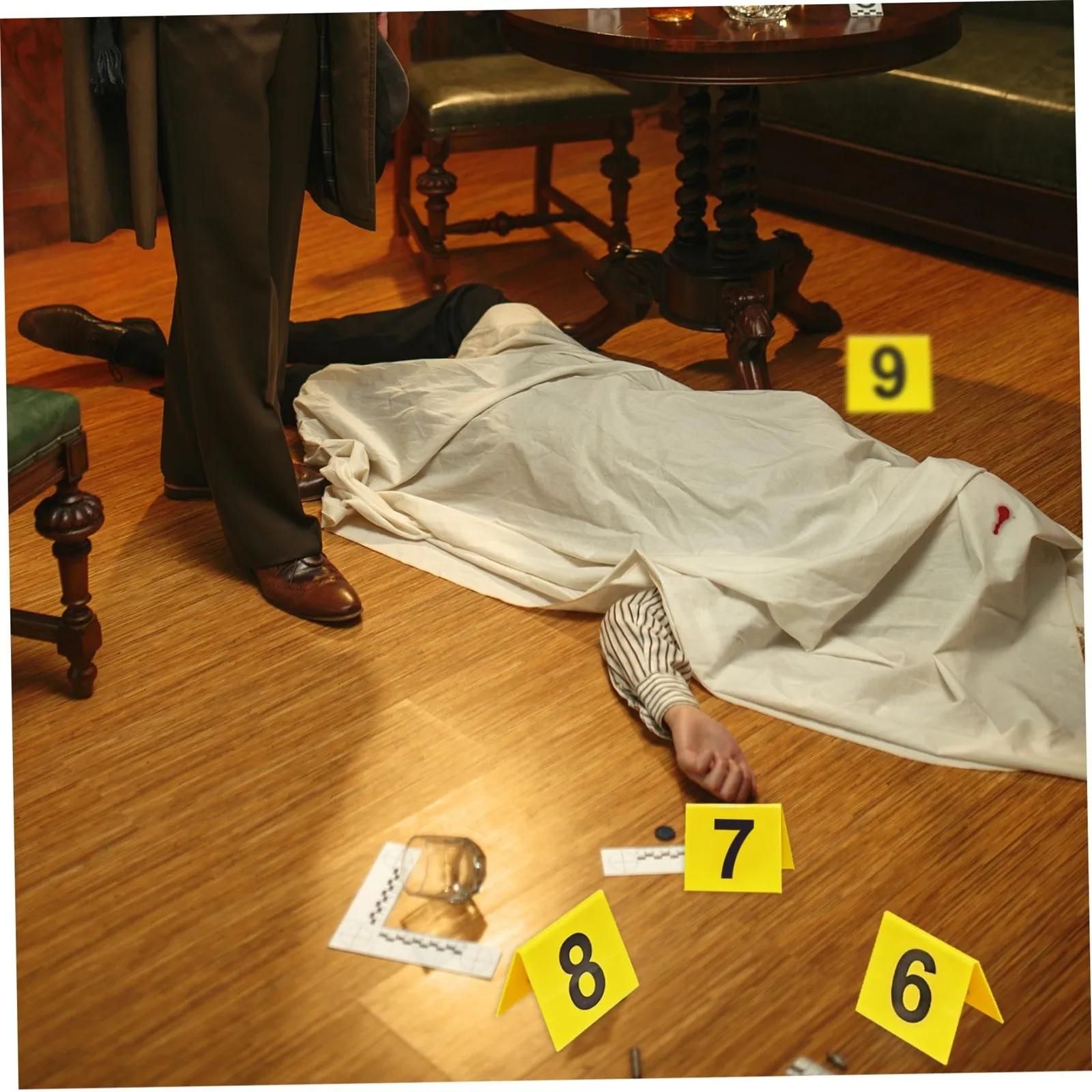 Marqueurs de scène de Crime chaud, 10 pièces, décorations de fête en acrylique Double face, réutilisables, résistants à la décoloration, décors de détective, accessoires d'halloween