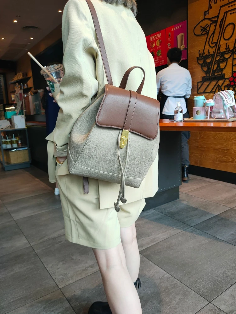 Designer Classic Women Backpack String Close Grain Real Leather Female Double Shoulder Bag All-match College Laptop School Bags