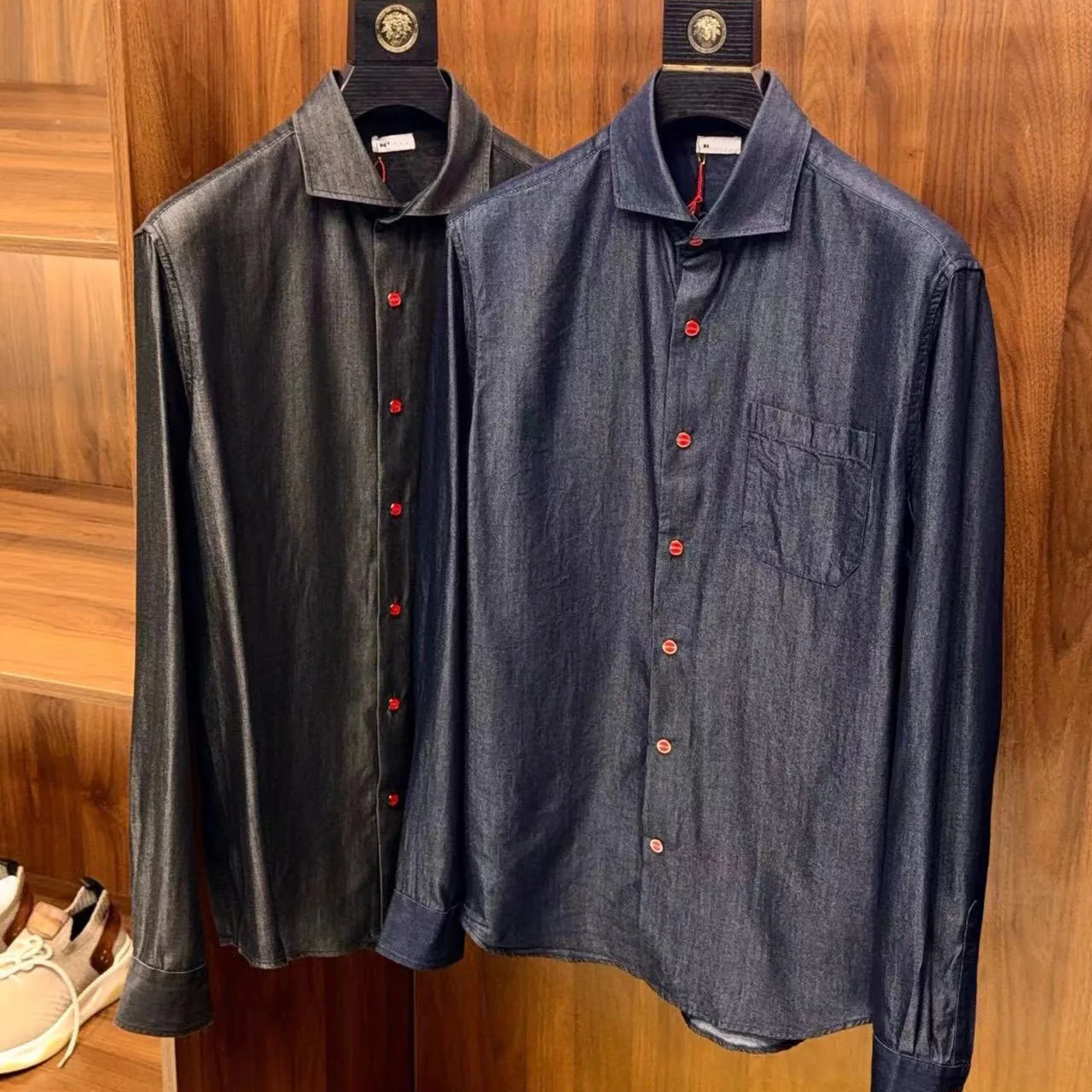 

Kiton в стиле старых денег, повседневная и удобная лиоцелская шелковистая гладкая текстура-стример, элегантный роскошный штатив, рубашка против морщин