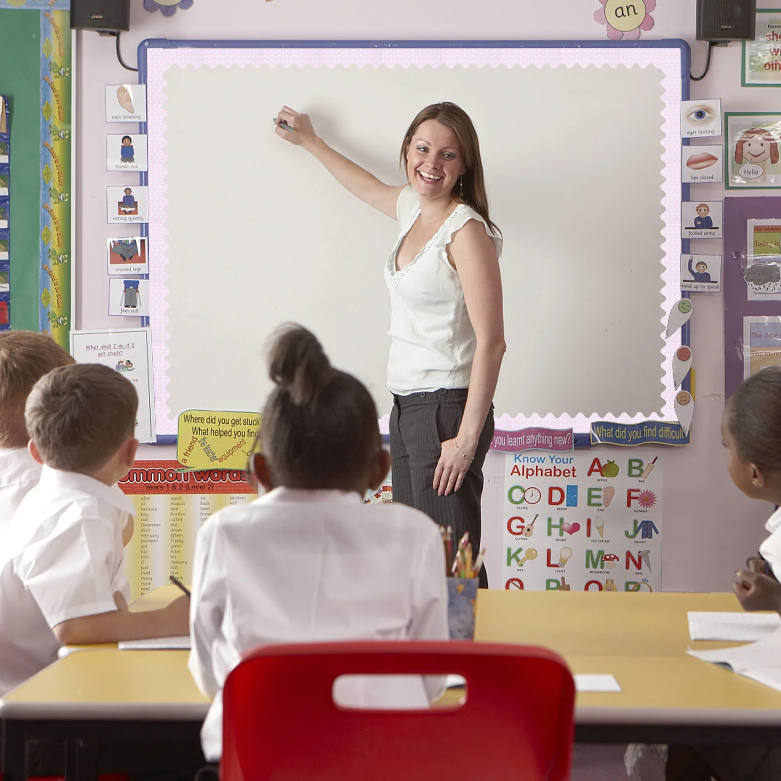 

Adhesive Bulletin Board Trim Sticker Roll Versatile Wear-Resistant Border Paper for Classroom Office Blackboard Window