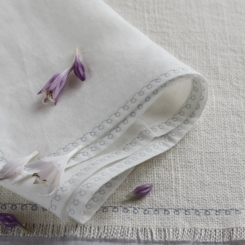 Pure cotton embroidered napkin For Party Wedding Table Cloth Napkins Fabric Dinner Napkin Party Decor 42X42CM