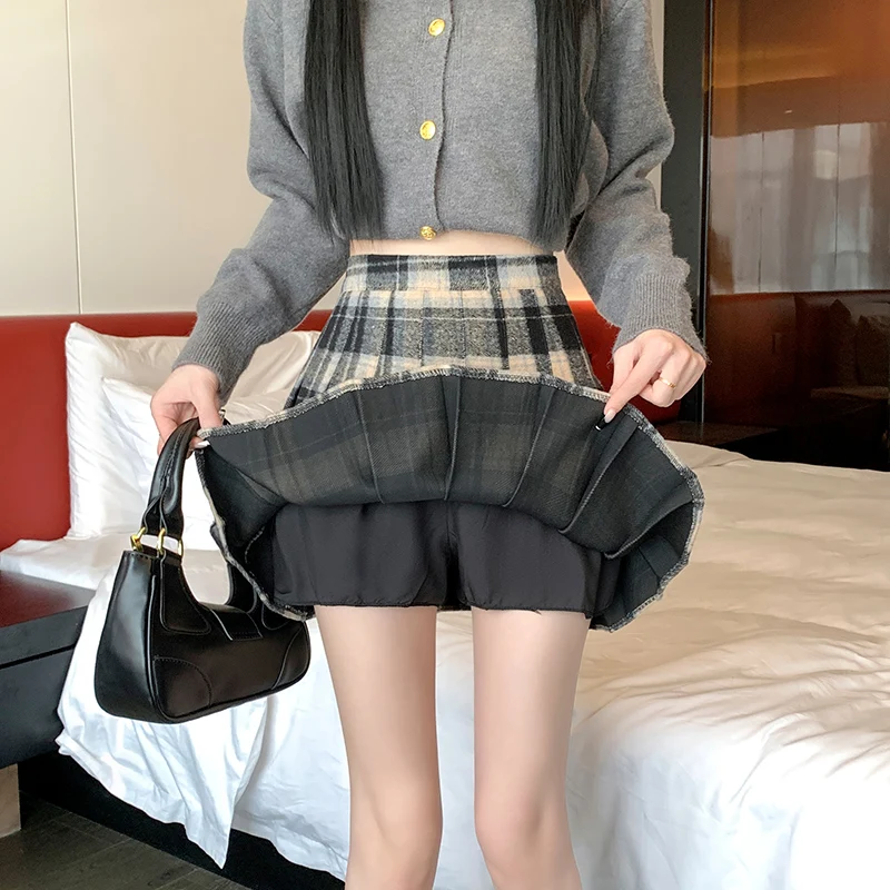 Preppy Style Winter Plaid Vintage Pleated Mini Wool Skirt For Women High Waist Thicken Casual School Cute Short Skirt Female